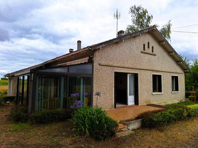 Maison - 93 m² - 4 pièces