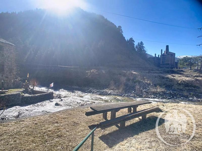 Moulin - 185 m² - 8 pièces