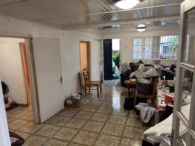 Maison - 90 m² - 6 pièces