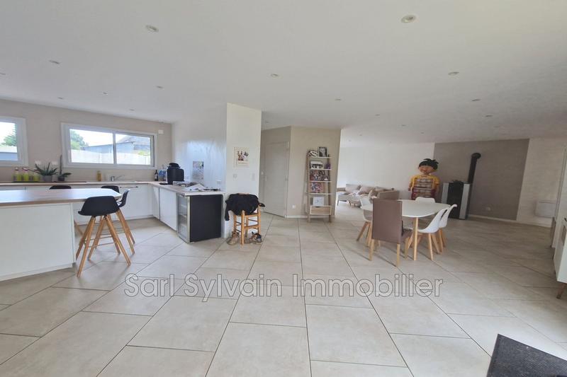 Maison contemporaine - 160 m² - 6 pièces