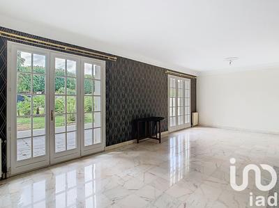 Maison - 157 m² - 7 pièces