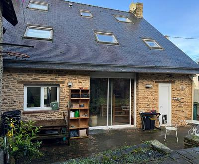 Maison - 128 m² - 5 pièces