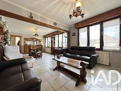 Maison - 104 m² - 6 pièces