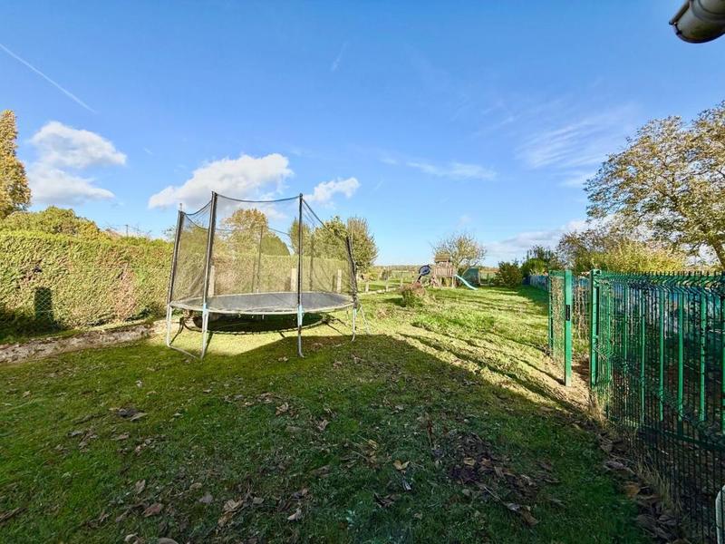 Maison - 186 m² - 7 pièces