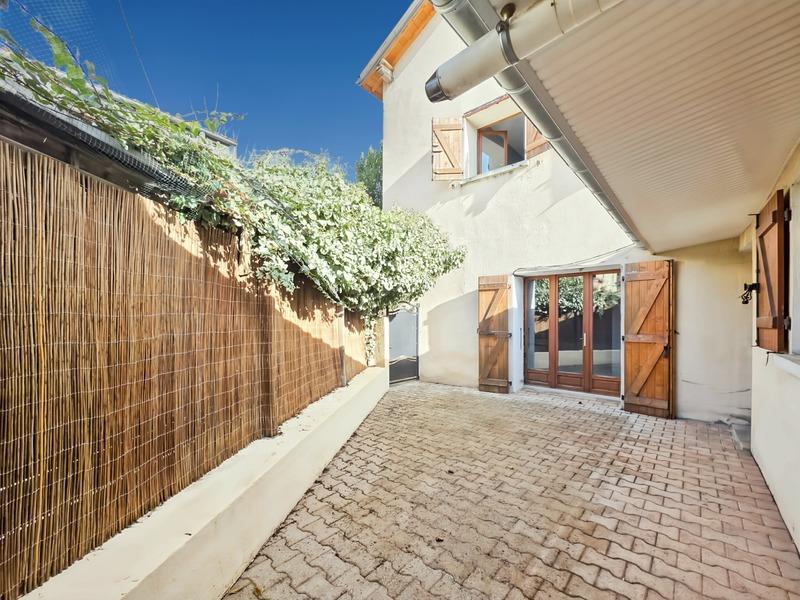 Maison de ville - 124 m² - 4 pièces