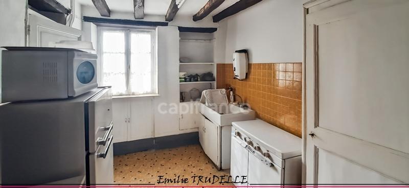 Maison en pierre - 92 m² - 4 pièces