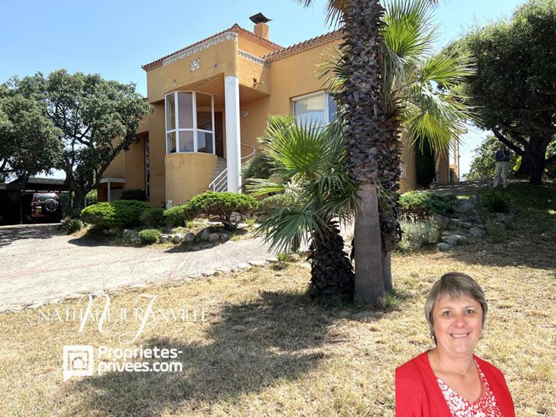 Demeure - 280 m² - 6 pièces