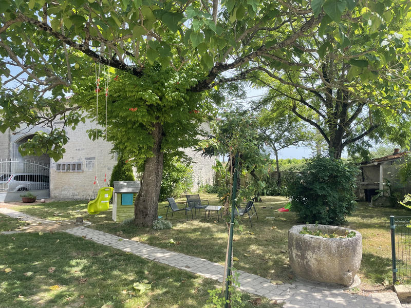 Maison - 143 m² - 4 pièces