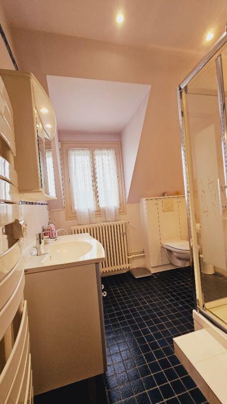 Maison - 102 m² - 5 pièces