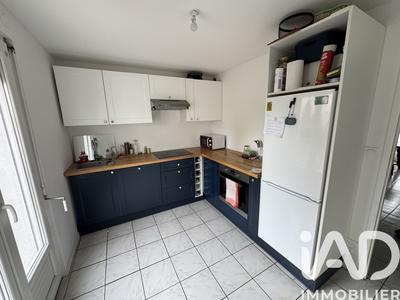 Maison - 98 m² - 5 pièces
