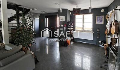 Maison - 120 m² - 5 pièces