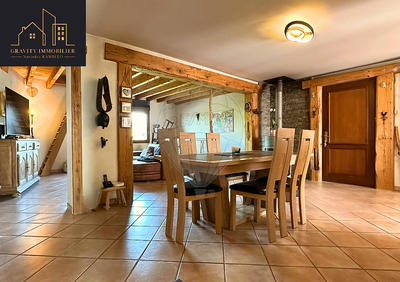 Maison - 132 m² - 5 pièces