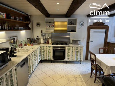 Maison - 124 m² - 7 pièces