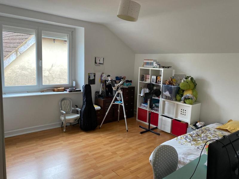 Maison - 243 m² - 6 pièces