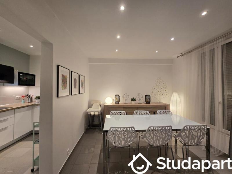 Maison - 135 m² - 3 pièces