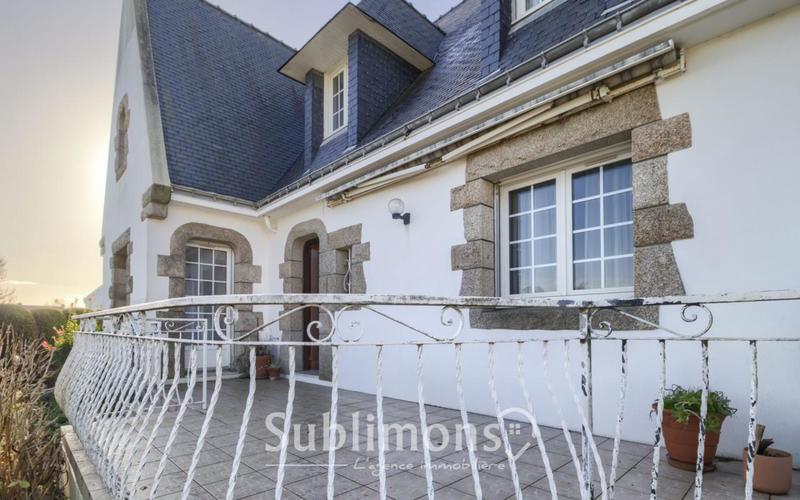 Maison ancienne - 184 m² - 7 pièces