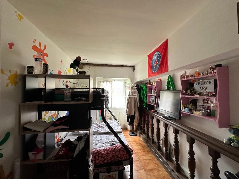 Appartement - 81 m² - 3 pièces