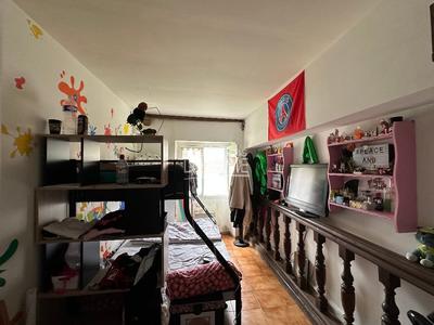 Appartement - 81 m² - 3 pièces