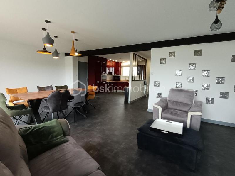 Maison - 133 m² - 5 pièces