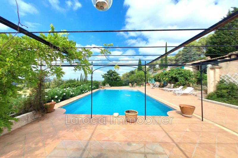 Villa - 260 m² - 7 pièces