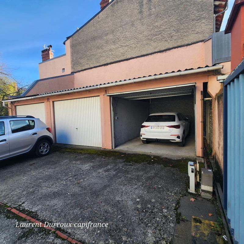 Immeuble - 710 m² - 16 pièces