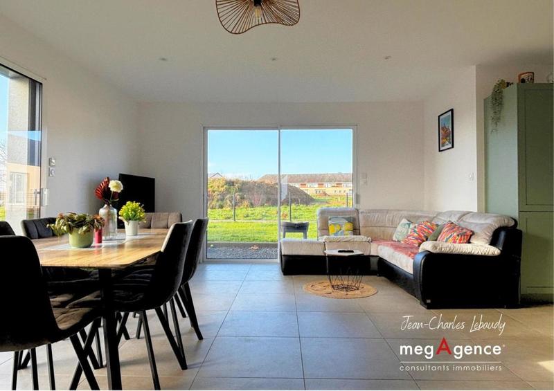 Maison - 105 m² - 5 pièces