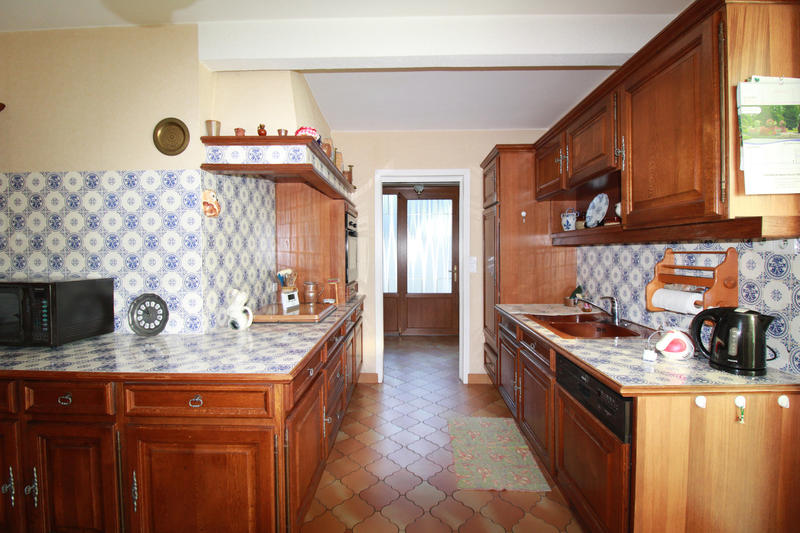 Maison - 104 m² - 6 pièces