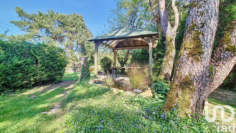 Maison - 185 m² - 7 pièces