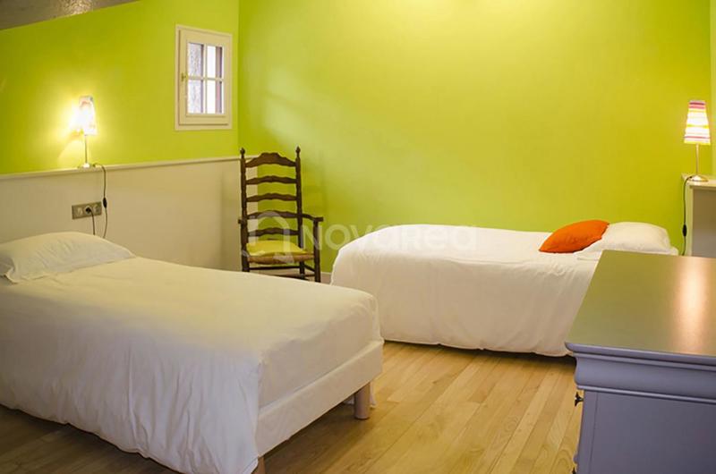 Maison - 376 m² - 14 pièces