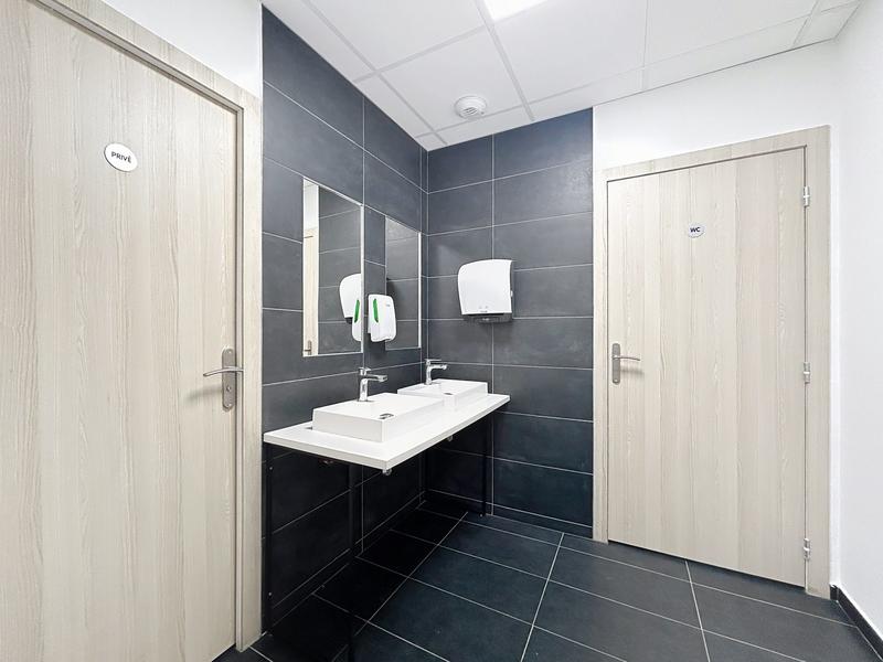 Local commercial - 86 m²