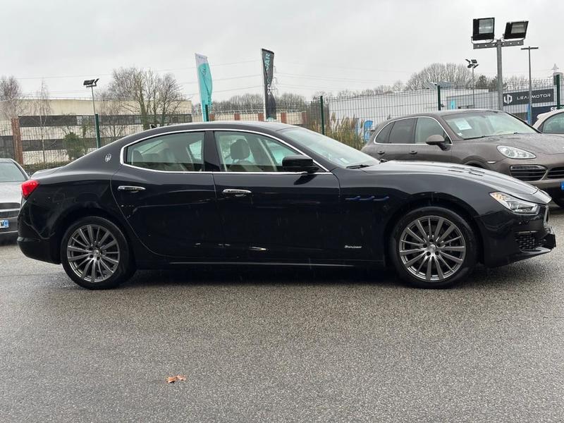 Maserati Ghibli III 2.0 Hybrid 330 Granlusso Auto