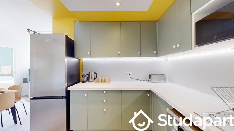 Chambre - 9 m² - 1 pièce