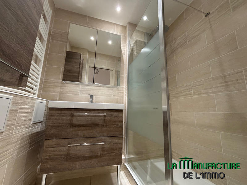 Appartement - 74 m² - 4 pièces