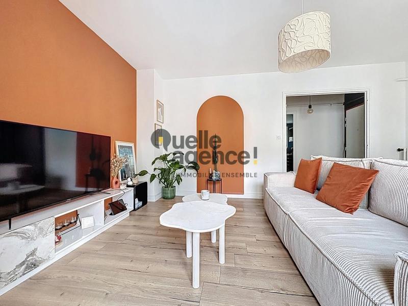 Appartement - 84 m² - 4 pièces
