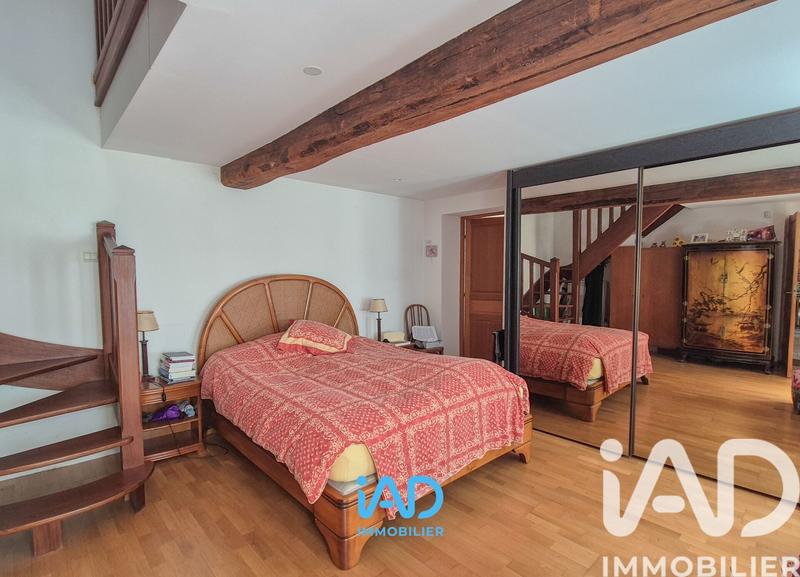 Maison - 171 m² - 6 pièces