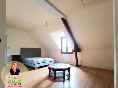 Maison - 185 m² - 4 pièces