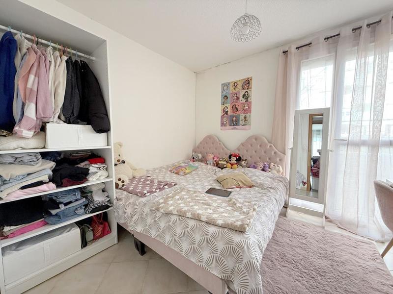 Appartement - 70 m² - 4 pièces