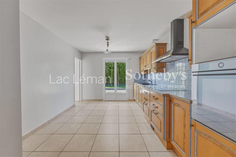 Maison - 145 m² - 7 pièces