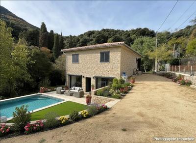 Maison - 148 m² - 5 pièces