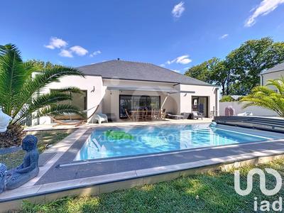 Maison - 152 m² - 7 pièces