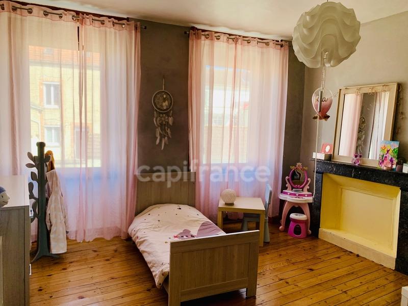 Maison - 176 m² - 6 pièces