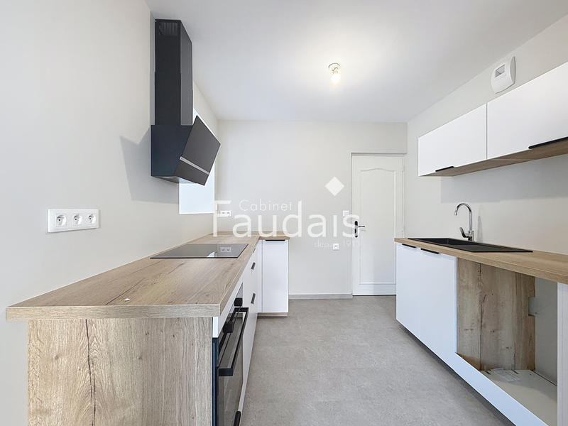 Maison - 123 m² - 7 pièces