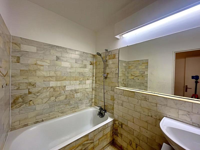 Appartement - 57 m² - 2 pièces