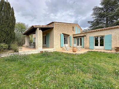 Maison - 200 m² - 7 pièces