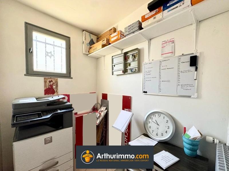 Immeuble - 170 m² - 9 pièces