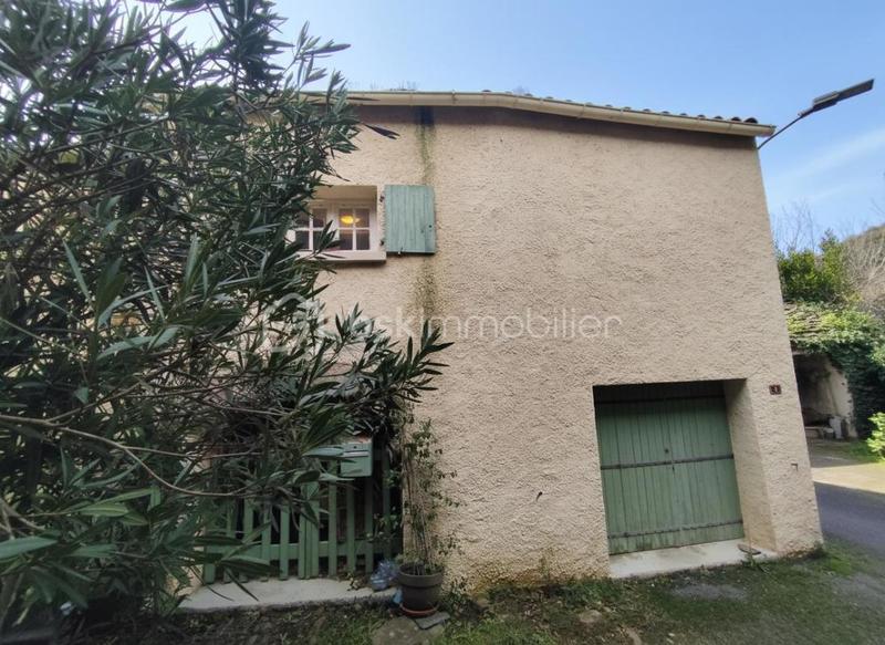 Maison en pierre - 92 m² - 4 pièces