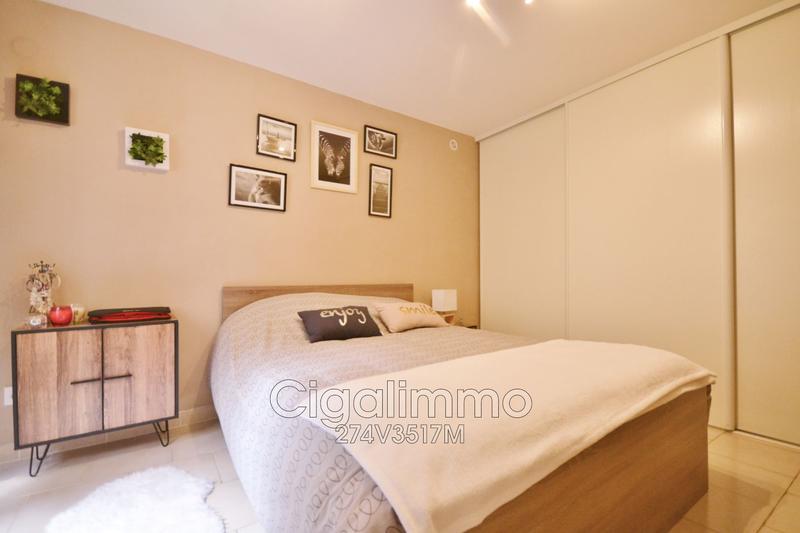 Maison en pierre - 200 m² - 7 pièces