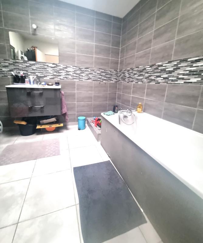 Maison - 107 m² - 6 pièces