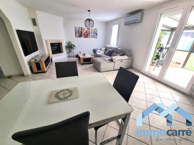 Maison - 85 m² - 4 pièces