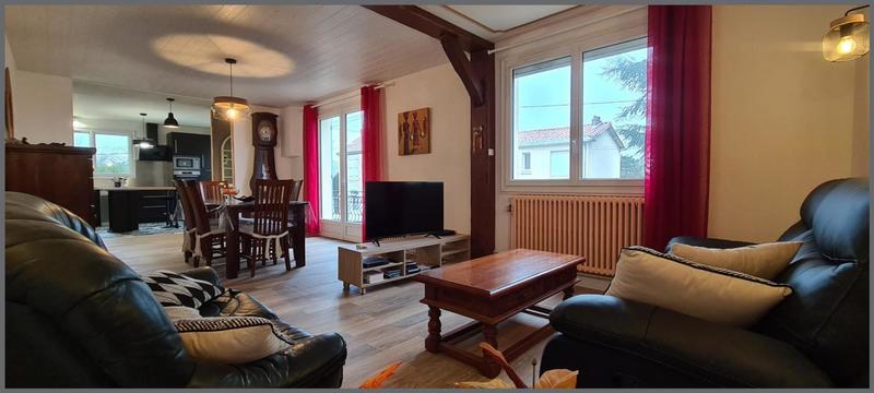 Maison - 95 m² - 5 pièces